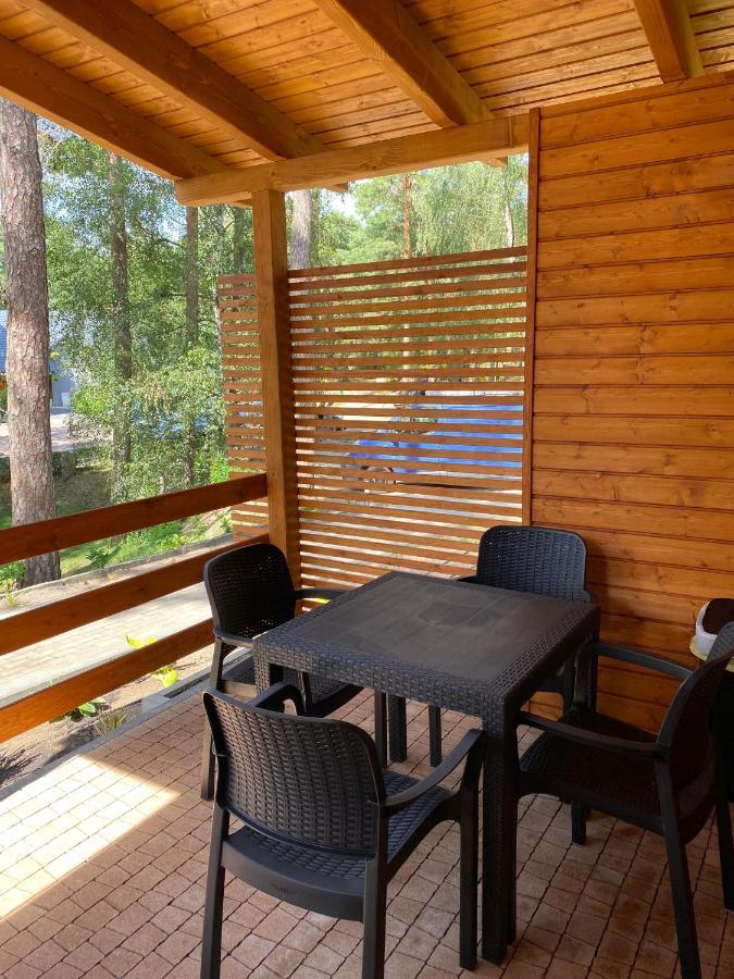 Campus Karolina Apartment Brenno Bagian luar foto