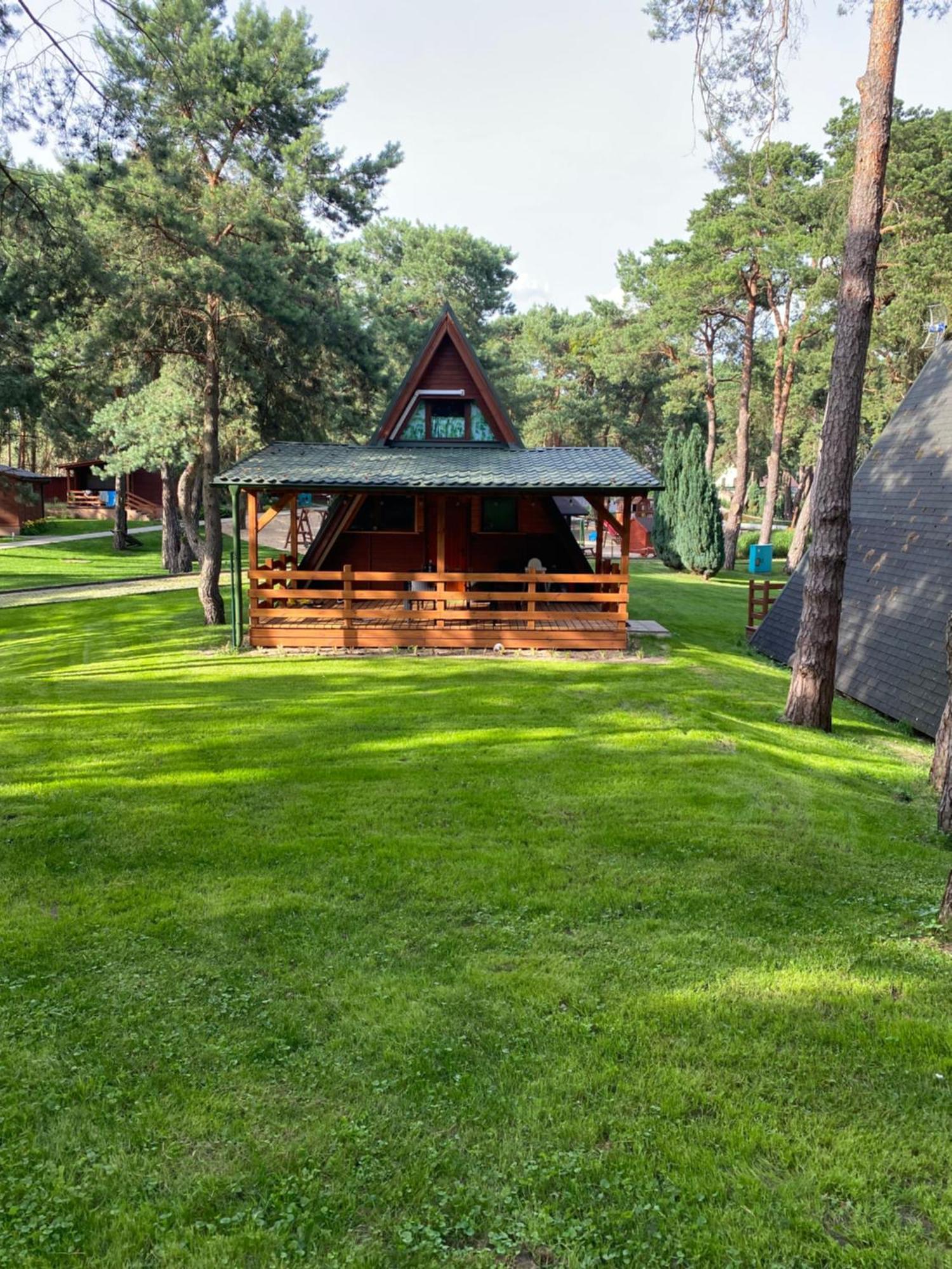 Campus Karolina Apartment Brenno Bagian luar foto